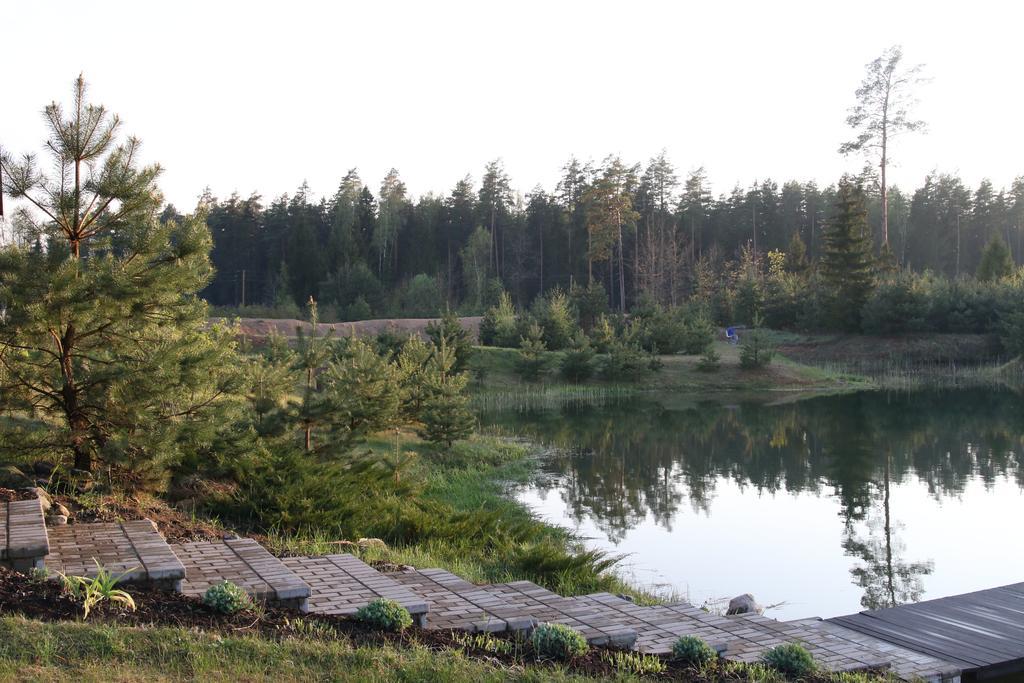 Viesu Maja Forrest Dzimtmisa Exterior foto
