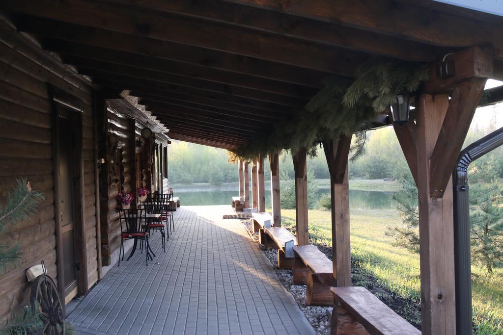 Viesu Maja Forrest Dzimtmisa Exterior foto