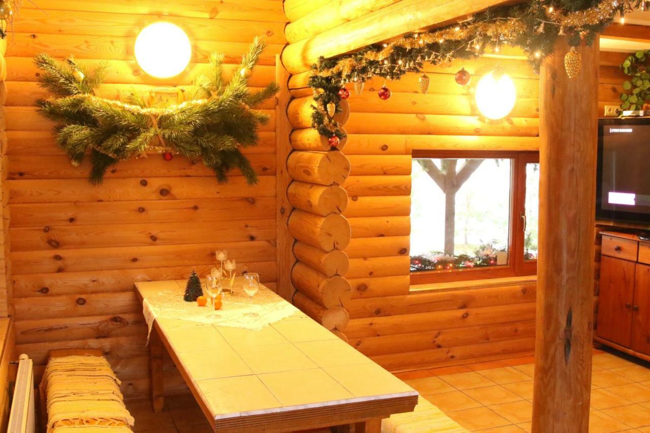Viesu Maja Forrest Dzimtmisa Exterior foto